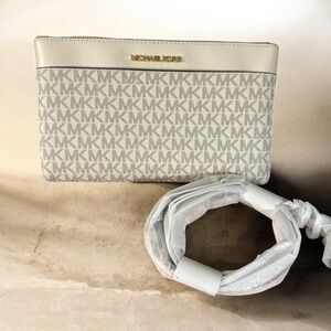 NWOT Michael Kors Monogram Crossbody